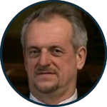 Александр Новиков