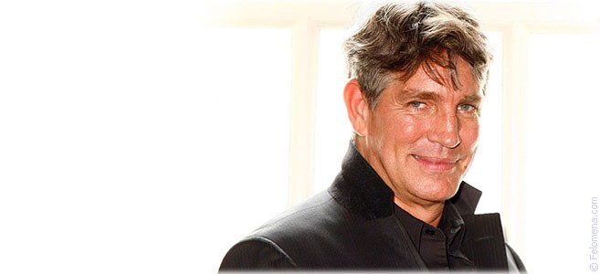 18 апреля родился актер Эрик Робертс