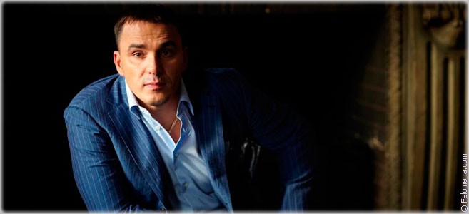 6 апреля родился певец Кирилл Андреев