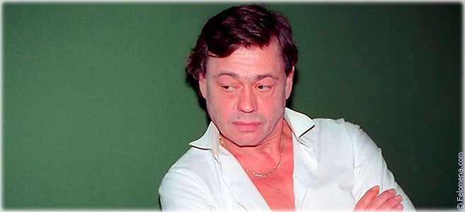 27 октября родился актер Николай Караченцов