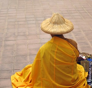 Примета Монах